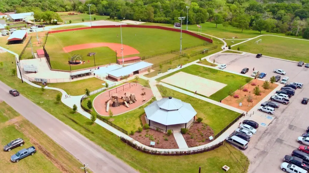 Riverside Community Park